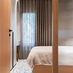 Semesterbostad Elegant Retreat With Private Pool & Parking Sliema